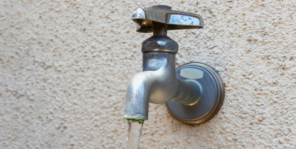 sr faucet fixture sp optimized